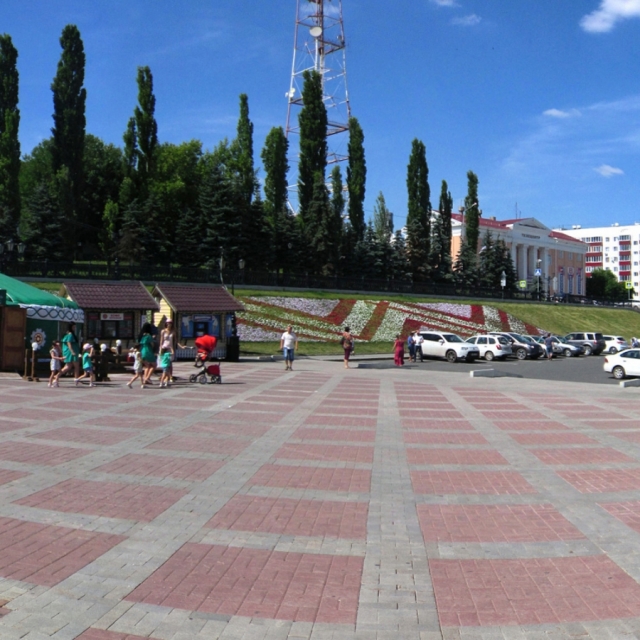Площадь имени Салавата Юлаева